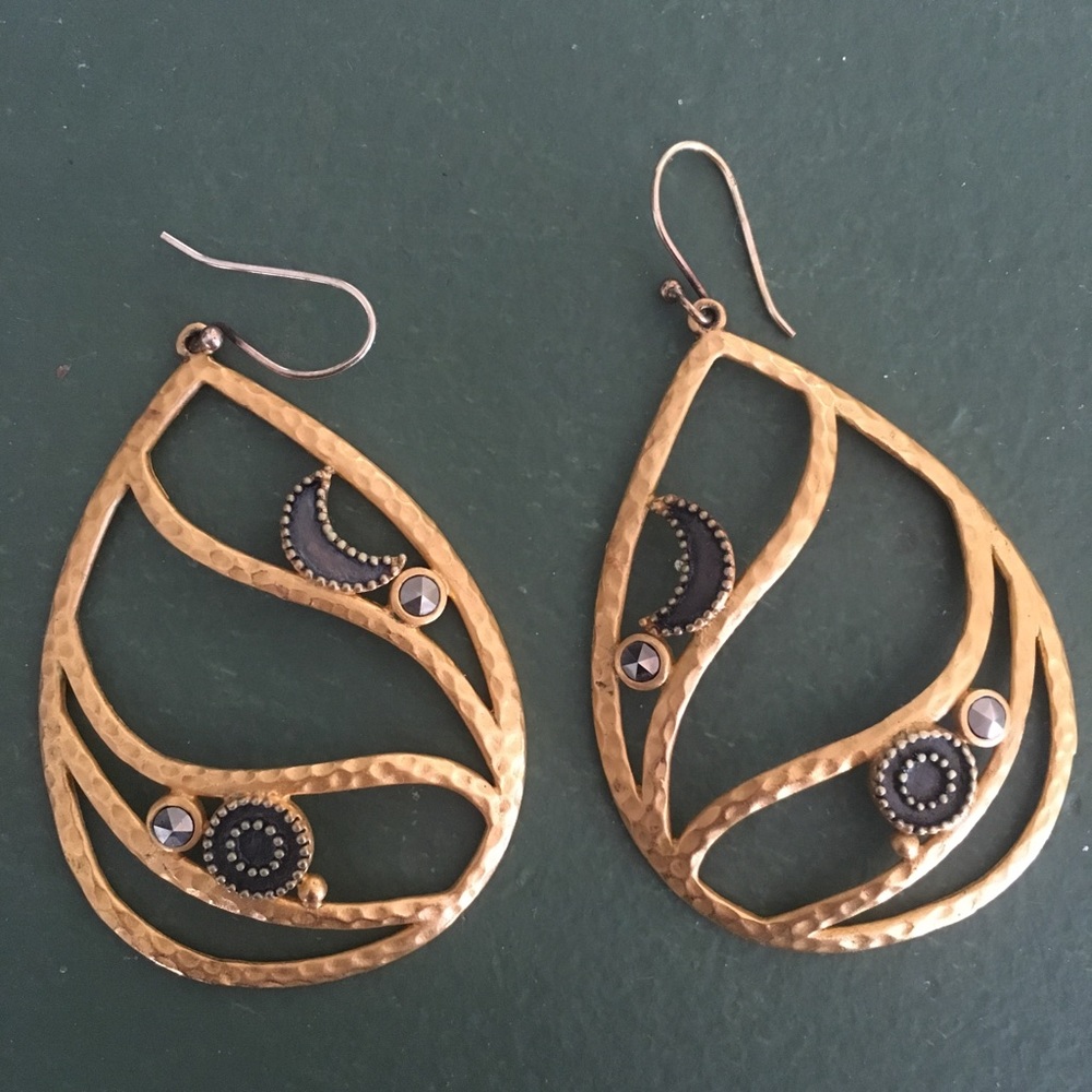 Satya Jewelry Celestial Earrings in Solstice